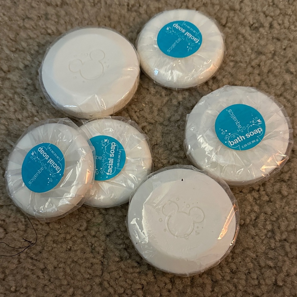 Disney Resort Soap unopened (6)